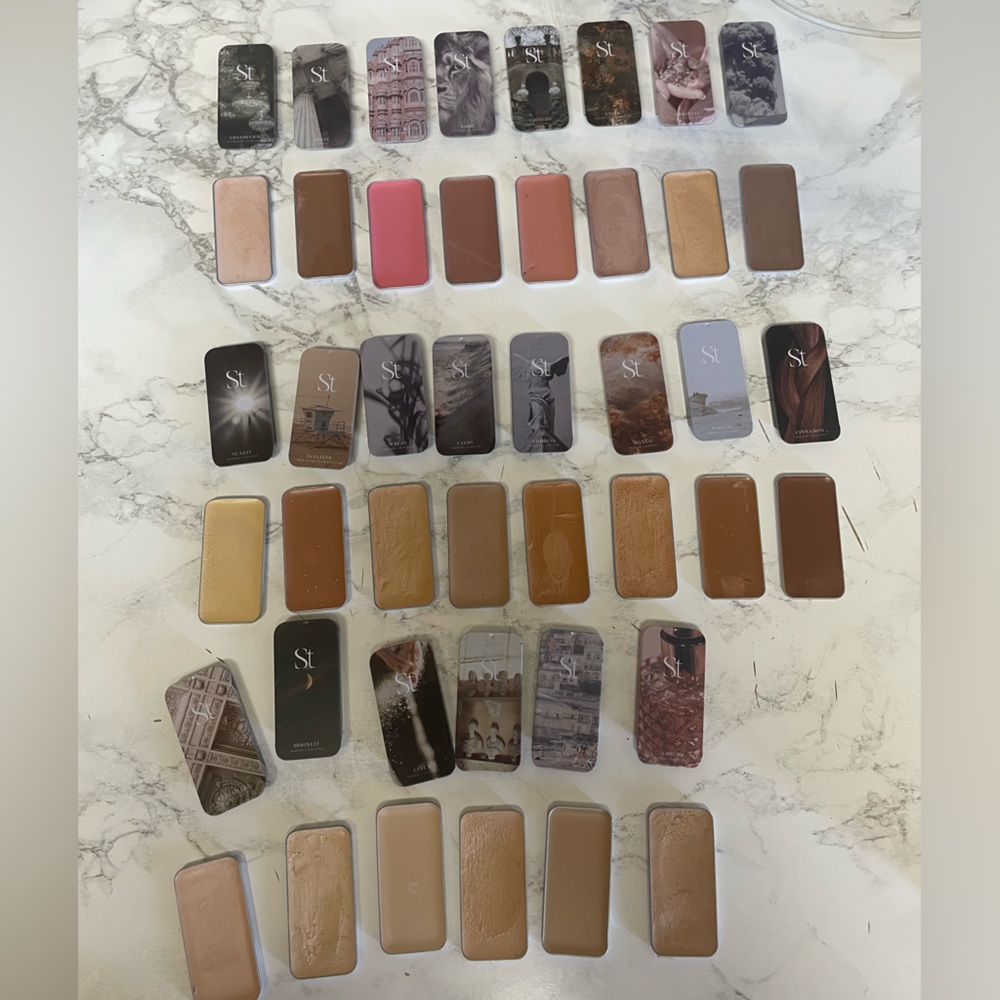 Seint makeup tins
